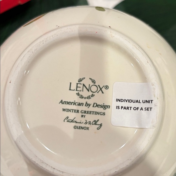 Lenox Winter greetings set of three bowls . - Picture 3 of 10